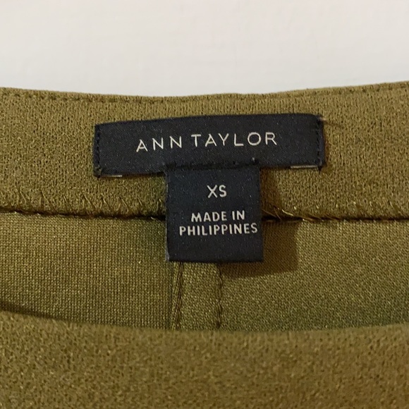 Ann Taylor Olive Green Blouse w/ Tie Sleeves - XS - Picture 5 of 7